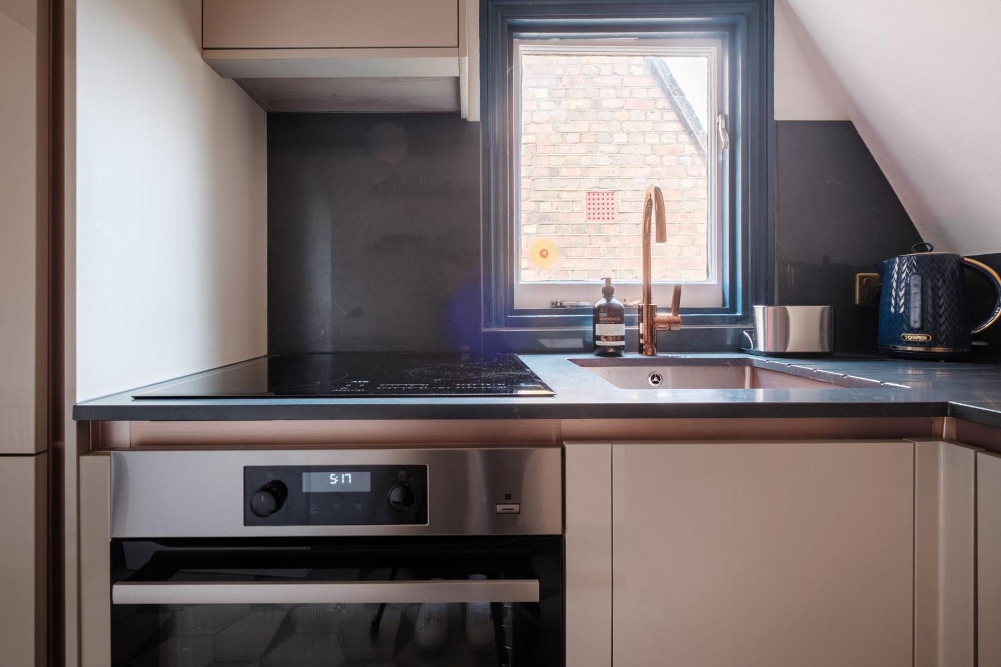 The Heart Of Notting Hill - Cityapartmentstay Лондон Экстерьер фото